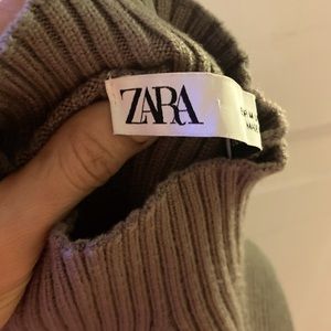 Brand New ZARA Knit, Sleeveless tube neck Sweater (never worn)